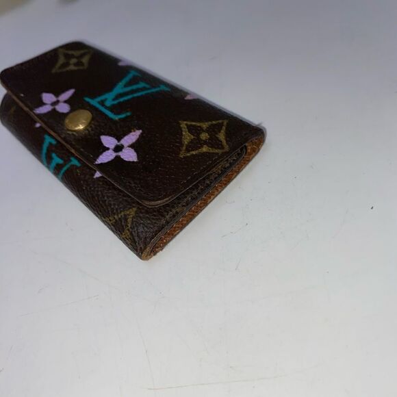 Authentic Louis Vuitton Monogram 4 Key Wallet - Picture 4 of 7